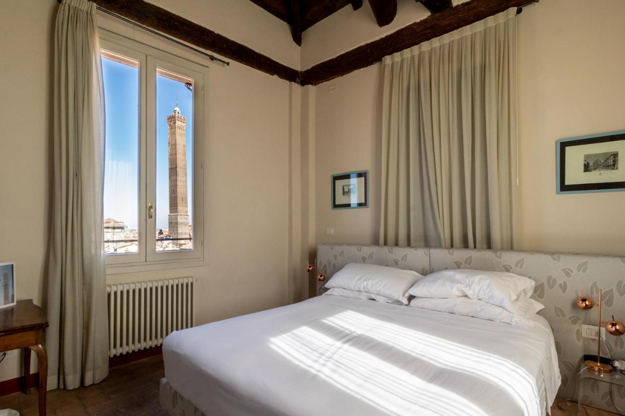Casa Isolani Charms Rooms Santo Stefano ボローニャ エクステリア 写真