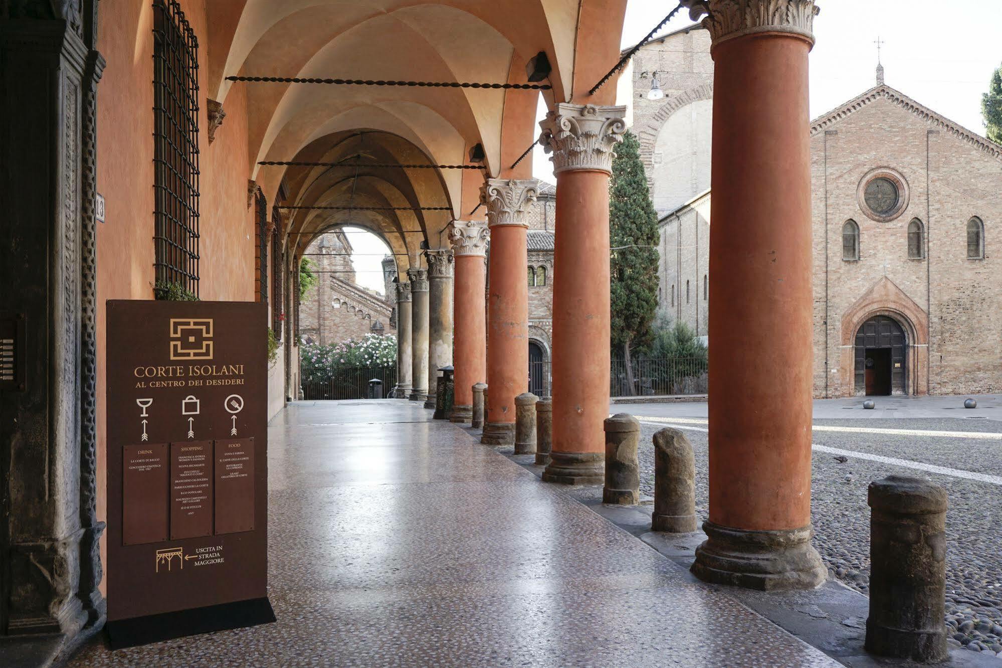 Casa Isolani Charms Rooms Santo Stefano ボローニャ エクステリア 写真