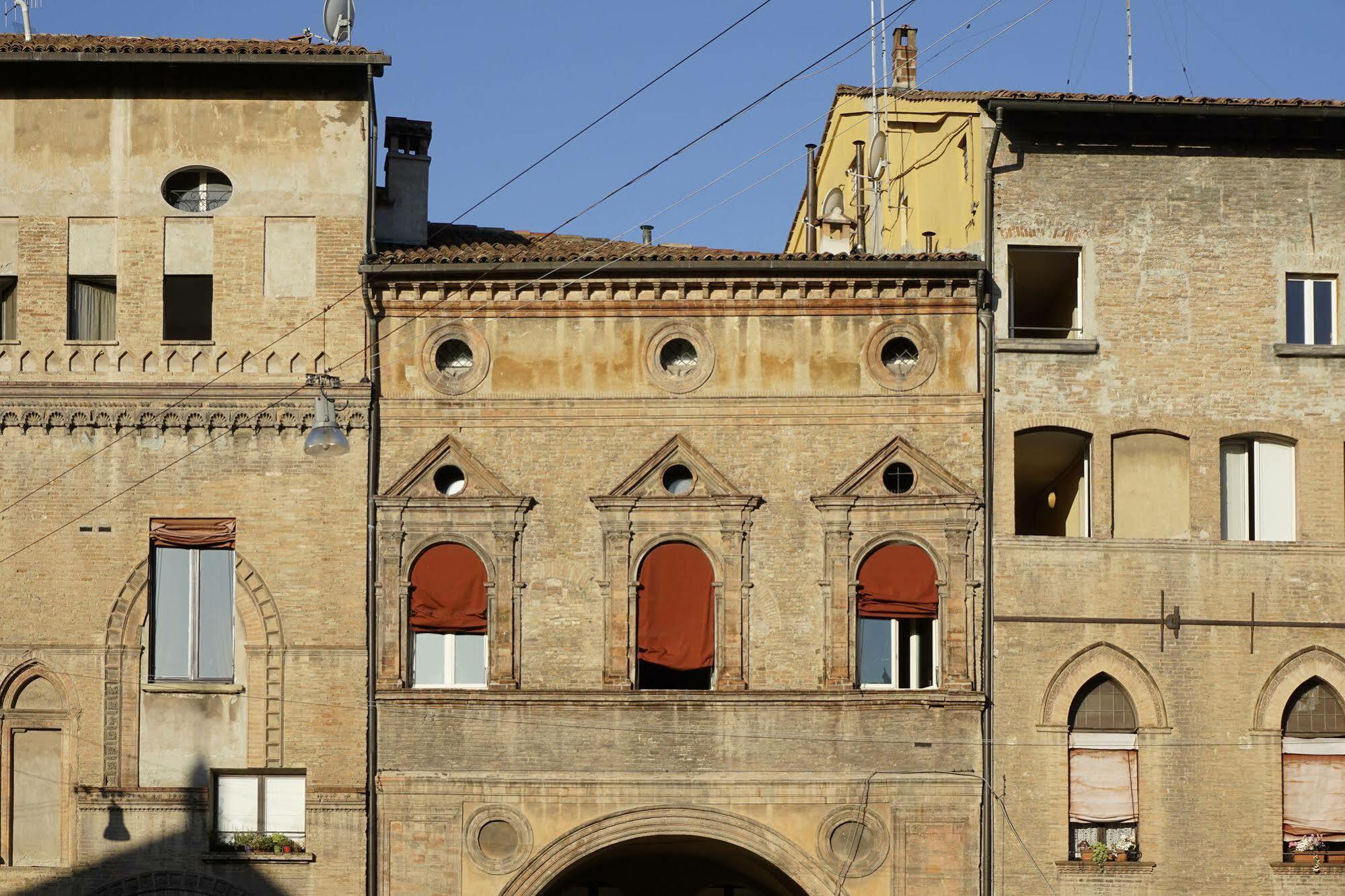 Casa Isolani Charms Rooms Santo Stefano ボローニャ エクステリア 写真
